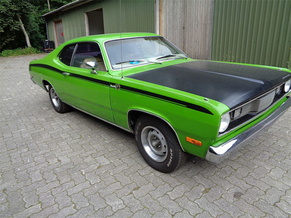 Illustration Plymouth Duster 1972 2
